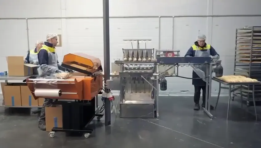 Линия для сверления отверстий в булочке для хот-дога МБС-1