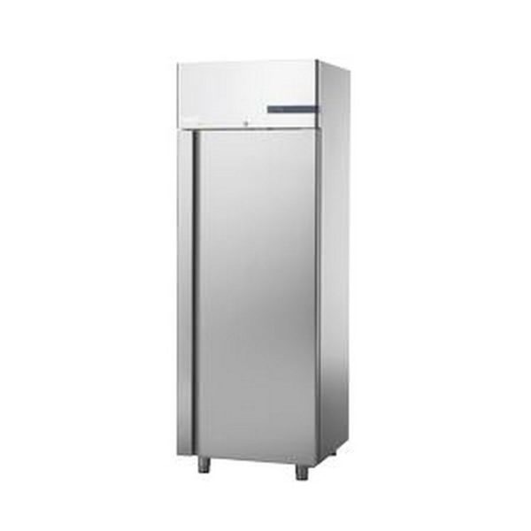 Шкаф холодильный без агрегата Apach Chef Line LCRM65SR