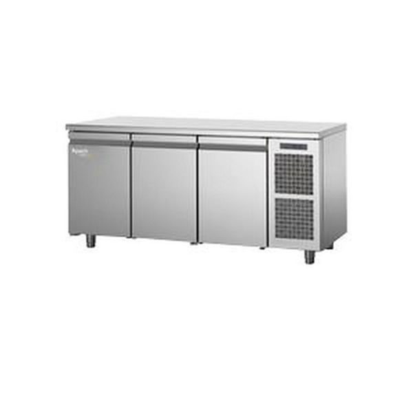 Стол холодильный Apach Chef Line LTRM111TU