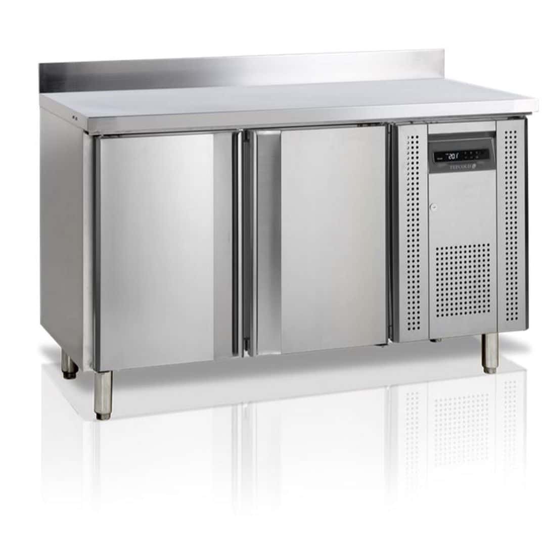 Стол с охлаждающим шкафом Tefcold SK6210/+SP